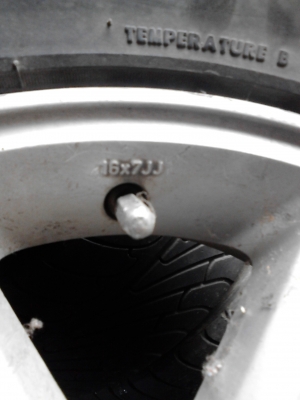 6 รู ขอบ 16 ขาย MAG ISUZU 16X7JJ. มี 1 วง TEL. 081-427-3941 6 รู ขอบ 16 ขาย MAG ISUZU 16X7JJ. มี 1 วง TEL. 081-427-3941