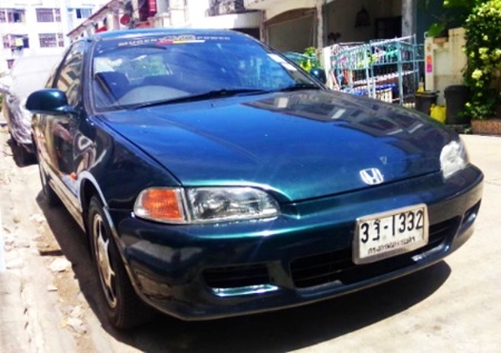 Honda civic 3d ปี 94 เกียร์ออโต้ เครื่องดี ช่วงล่างแน่น เลี้ยวไม่ดัง เกียร์เปลี่ยนนิ่มนวล แอร์เย็น ปุ่มแบ่งลมทำงานปกติกทุกปุ่ม กระจกไฟฟ้า ฟิล์ม lamina ภายในสะอาดเรียบร้อยไม่ขาด ปัดน้ำฝนหลังใช้ได้ปกติ แม็กซ์ 15 ยางดี ภาษีไม่ขาด เอกสารพร้อมโอน