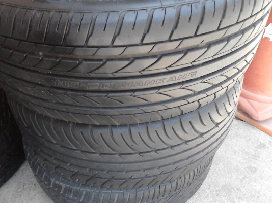 ขาย MAG  VOIN RACING  พร้อมยาง  205/40R17  ขาย 4 ล้อ ติดต่อโทร. 081-427-3941