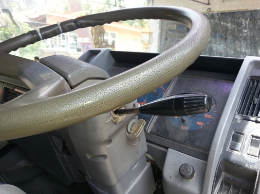 ต้องการขายหกล้อดั้มฮีโน่FF195