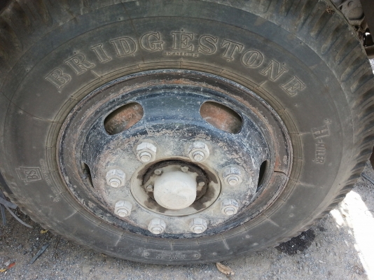 ต้องการขายหกล้อดั้มฮีโน่FF195