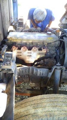 หกล้อ ISUZU NPR 120 แรงม้า รถปี 39 รถสวย กระบะยาว 4.5 เมตร ราคาต่อรองได้.