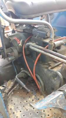 ขาย FORD 6610 4WD ZF อินวอยส์ + ใบมีดดันหน้า ขาย FORD 6610 4WD ZF อินวอยส์ + ใบมีดดันหน้า