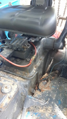 ขาย FORD 6610 4WD ZF อินวอยส์ + ใบมีดดันหน้า ขาย FORD 6610 4WD ZF อินวอยส์ + ใบมีดดันหน้า