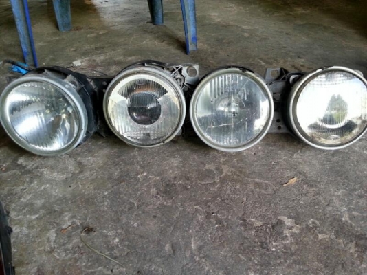 ขายไฟหน้า bmw e30