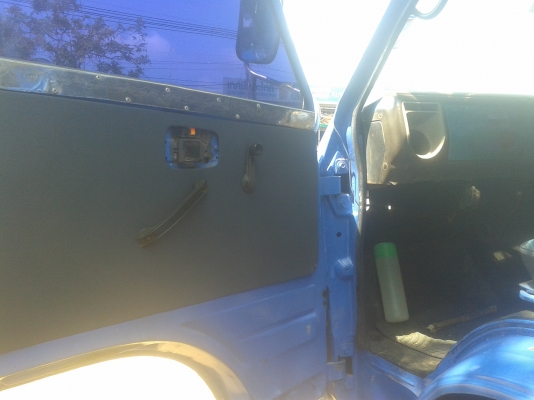 ขาย6ล้อ อิซูสุ ks 100แรงสวยๆ เครื่องแห้ง แน่น(ไม่มีไอ)แชสซีสวยทั้งเส้น  แผงข้างกระบะสแตนเลส  คอกไม้งามๆ เกียร์สั้น   กระภายในเก๋งสวย  พร้อมใช้  พร้อมโอนทั่วไทย                       นที