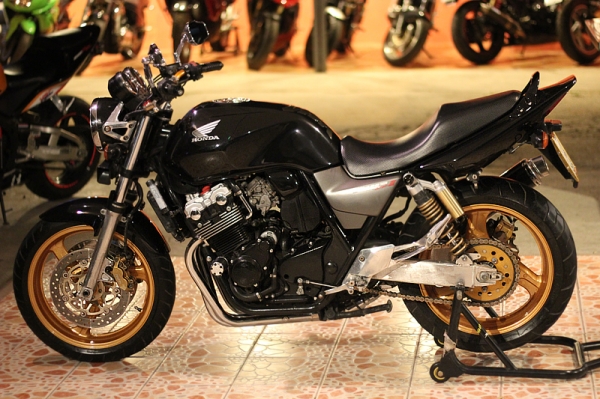 CB400 Vtec3 ทะเบียนพร้อมโอน ปี05