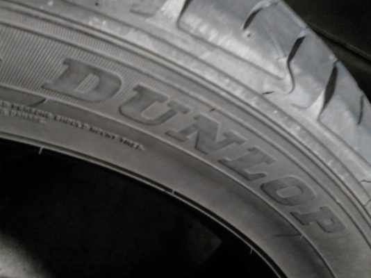 DUNLOP SP SPORT LM703   มีชุด  4 เส้น   โทร.081-427-3941