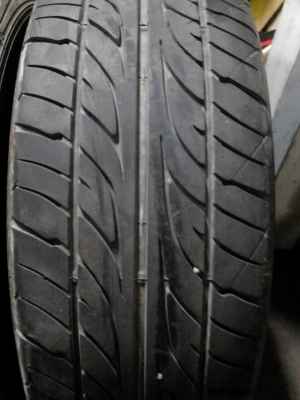 DUNLOP SP SPORT LM703   มีชุด  4 เส้น   โทร.081-427-3941