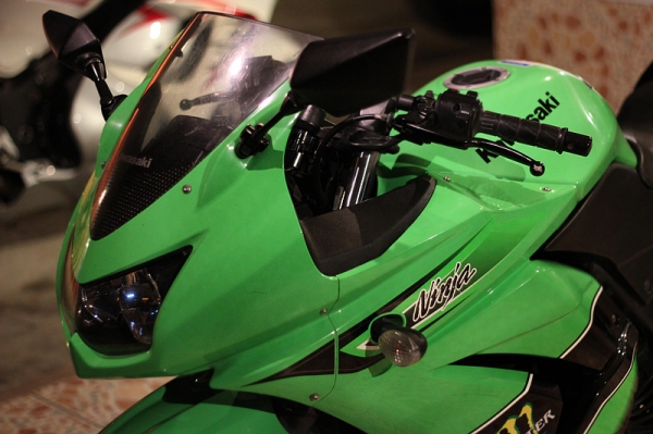 ninja 250 ปี2011 สีเขียวแฟริ่งสวย พร้อมขี่