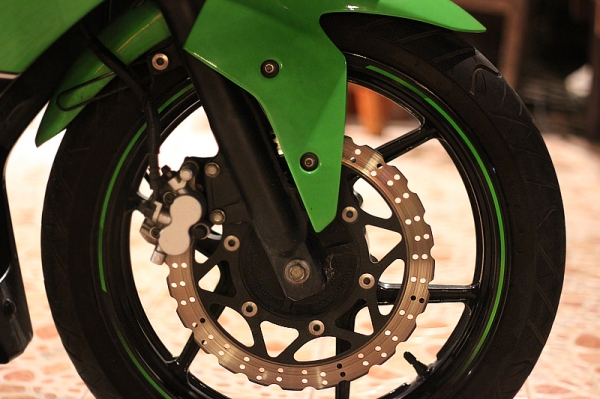 ninja 250 ปี2011 สีเขียวแฟริ่งสวย พร้อมขี่