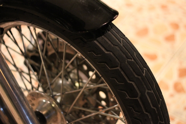 steed400 สีดำคาดเหลือง อินวอย+สรรพสามิตแท้ รถสวยเครื่องดี รถสวย