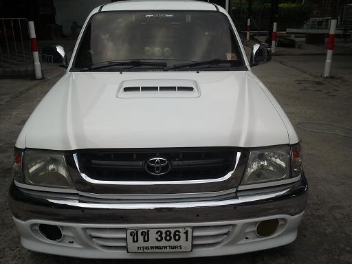 ขาย  TOYOTA  สี่ประตู เครื่อง 2เจ โบ เดี่ยว  ปี 02