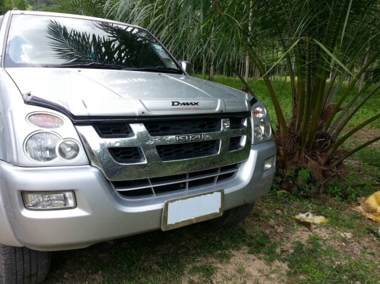 น้องสาวฝากขายรถคันนึงครับ พอดีชีอยากเปลี่ยนรถใหม่