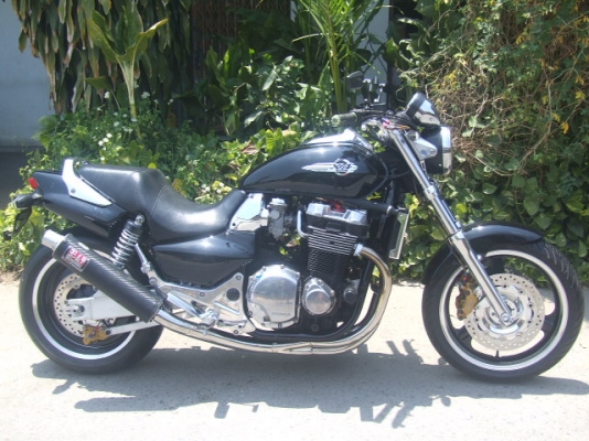 ขาย honda X4 1,300cc. เก็บงานใหม่ สรรพสามิต