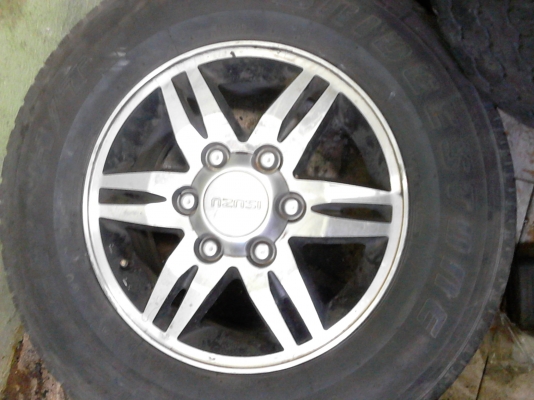 MAG  ขอบ 16   ISUZU 6 รู      ชุด 4 ล้อ  TEL.081-427-3941