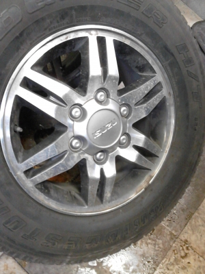 MAG  ขอบ 16   ISUZU 6 รู      ชุด 4 ล้อ  TEL.081-427-3941