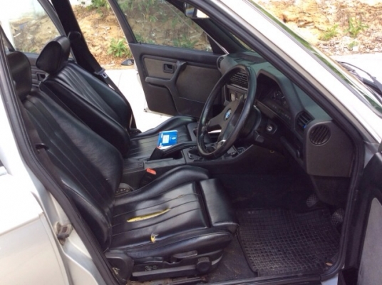 ขายรถ BMW E30 318i ตัวสุดท้าย ปี 91 เครื่องเดิม M40 เกียร์ธรรมดา ติดแก๊ส lpg ชุดแต่ง M-technic 2ชิ้นแท้ ไฟหน้าลักยิ้มแท้ ไฟท้ายสามชั้นแท้ ภายในสวยเดิม แอร์เย็น รถขับดีครับ ประหยัด ขายถูกครับ ขายรถ BMW E30 318i ตัวสุดท้าย ปี 91 เครื่องเดิม M40 เกียร์ธรรมดา ติดแก๊ส lpg ชุดแต่ง M-technic 2ชิ้นแท้ ไฟหน้าลักยิ้มแท้ ไฟท้ายสามชั้นแท้ ภายในสวยเดิม แอร์เย็น รถขับดีครับ ประหยัด ขายถูกครับ