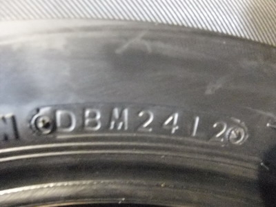 ยาง Bridgestone MY-02 215/65/15 ปี 12