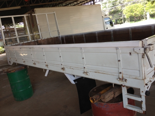 กระบะรถ NPR150  หัวตึก