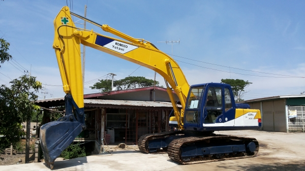 คนอุดรธานีวางจอง20000ขอเวลา3วันขายด่วนรถเเม็คโครKOBELCO SK200มาค์รทีรถนำเข้าเก่าญี่ปุ่นเเท้ไม่เคยใช้งานในเมืองไทยเลย