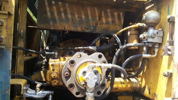 คนอุดรธานีวางจอง20000ขอเวลา3วันขายด่วนรถเเม็คโครKOBELCO SK200มาค์รทีรถนำเข้าเก่าญี่ปุ่นเเท้ไม่เคยใช้งานในเมืองไทยเลย