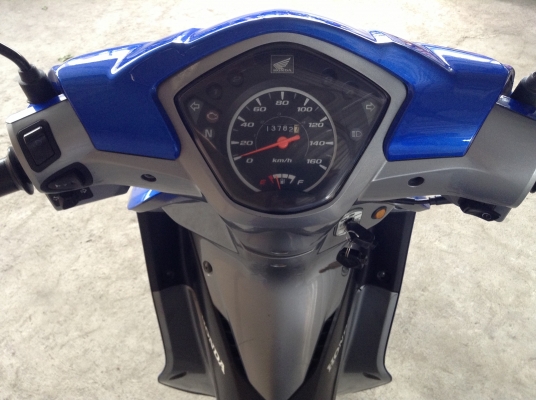 ขาย!!! เวฟ110ไอ สต๊าทมือ ปี54 รถเครื่องดีคับ ทะเบียนครบ ภาษีไม่หมด