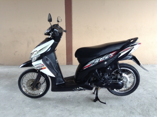 ขาย!!! ฮอนด้าคลิ๊ก ปี51 รถเครื่องดีคับ ทะเบียนครบ