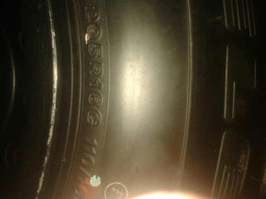 ยาวป่าวป้ายแดง205R16ปี4813บิดโตนดูเลอร์689 ยาวป่าวป้ายแดง205R16ปี4813บิดโตนดูเลอร์689