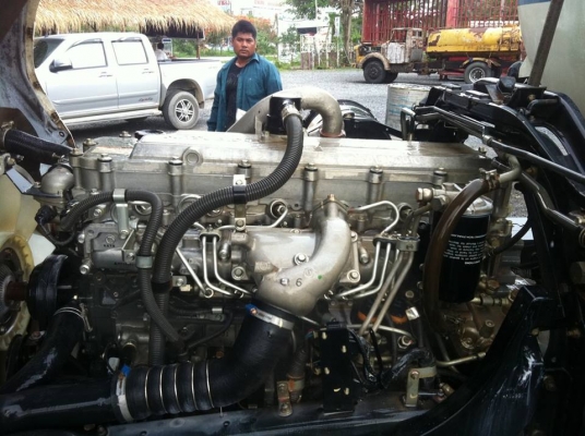 มิตซู ฟูโซ่ FN 2527  270 แรง เกียร์อีตั้นรถปี55.มี2คัน