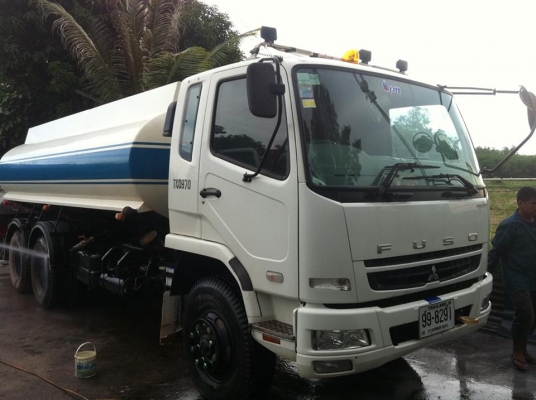 มิตซู ฟูโซ่ FN 2527  270 แรง เกียร์อีตั้นรถปี55.มี2คัน