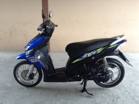 ขาย!!! ฮอนด้าคลิ๊ก ปี52 รถเครื่องดีคับ ทะเบียนครบ