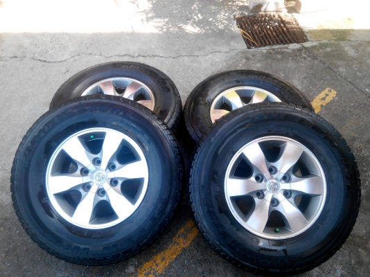 แม็กวีโก้พร้อมยาง 265-70-16 ยางบริสโตน ขายถูกๆปรับราคา6000พร้อมน็อต24ตัว