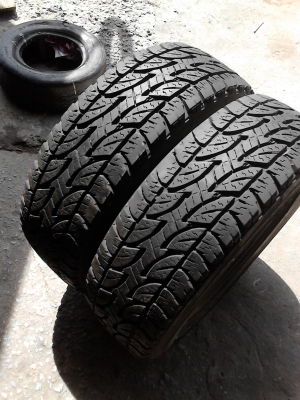 225/70R15 BRIDGESTONE DUELER A/T  มี 2 เส้น  โทร.081-427-3941