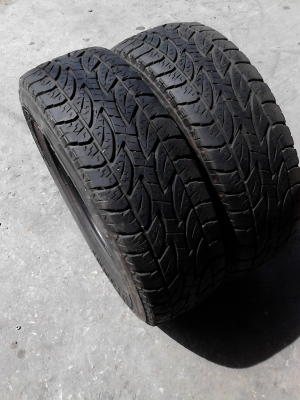 225/70R15 BRIDGESTONE DUELER A/T  มี 2 เส้น  โทร.081-427-3941