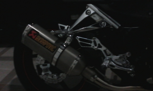 ปลายท่อแต่ง yoshimura