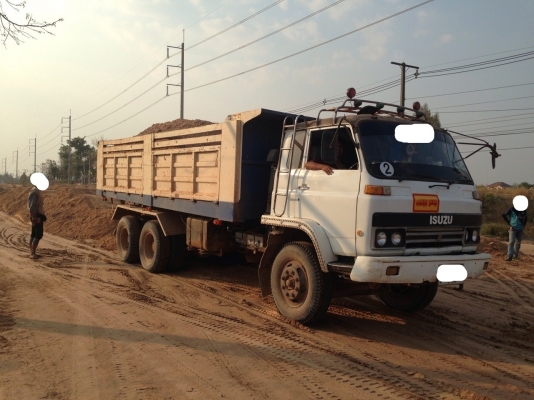 ขายดาวน์สิบล้ออีซูซุจัมโบ้