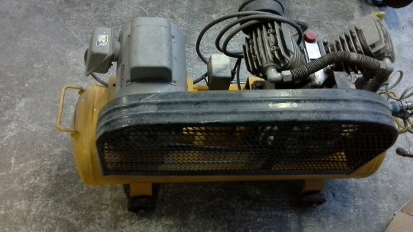 ปั้มลม MKT สภาพใหม่มอเตอร์ 1 แรงมิตชูบิชิ