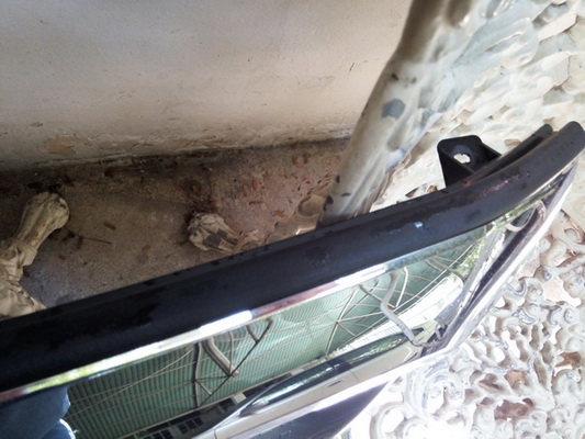 กระจังหน้า Vigo