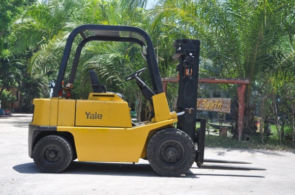 ขายFORKLIFT YALE2ตัน เสาทรูฟรี่ 4เมตร(ดีเซล) สภาพสวยเดิมจากญี่ปุ่นยังไม่เคยใช้านในไทย 145,000เท่านั้น!!!