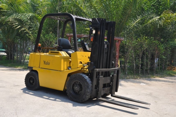 ขายFORKLIFT YALE2ตัน เสาทรูฟรี่ 4เมตร(ดีเซล) สภาพสวยเดิมจากญี่ปุ่นยังไม่เคยใช้านในไทย 145,000เท่านั้น!!!