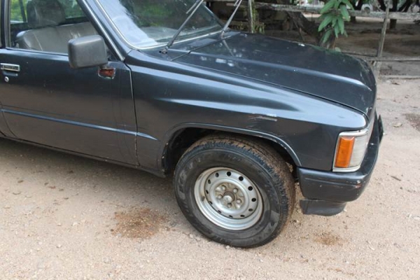 TOYOTA ไฮลักซ์ ฮีโร่ ตอนเดียว ปี 2529 เชียงใหม่