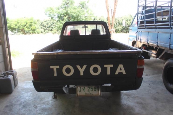 TOYOTA ไฮลักซ์ ฮีโร่ ตอนเดียว ปี 2529 เชียงใหม่