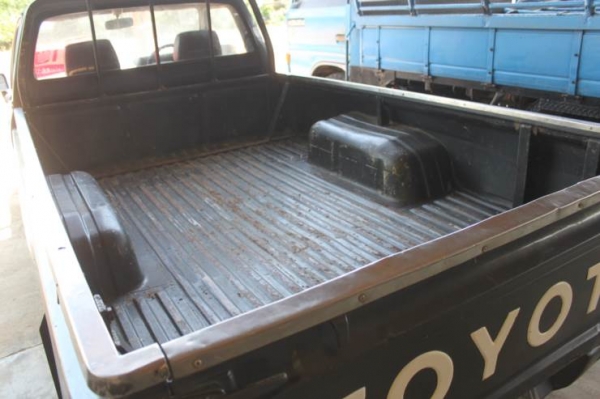 TOYOTA ไฮลักซ์ ฮีโร่ ตอนเดียว ปี 2529 เชียงใหม่