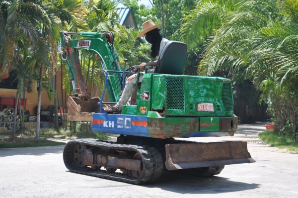 (ลดพิเศษ)ขาย แบคโฮKUBOTA KH50 เครื่อง3สูบ แรงสะใจ สวยเดิมจากญี่ปุ่นยังไม่เคยใช้ในไทย 158,000บาท เท่านั้น!!