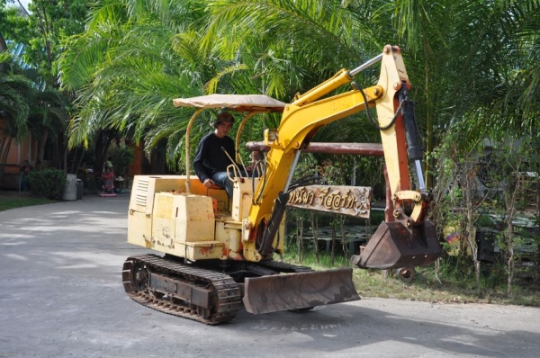 (ลดพิเศษ)ขาย แบคโฮKUBOTA KH8 เครื่อง แรงสะใจ สวยเดิมจากญี่ปุ่นยังไม่เคยใช้ในไทย 135,000บาท เท่านั้น