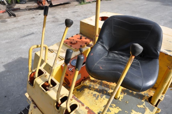 (ลดพิเศษ)ขาย แบคโฮKUBOTA KH8 เครื่อง แรงสะใจ สวยเดิมจากญี่ปุ่นยังไม่เคยใช้ในไทย 135,000บาท เท่านั้น