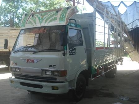 ขาย 6 ล้อ HINO FC กระบะคาร์โก้ ยาว 5.50 เมตร เครื่อง 120 แรงม้า