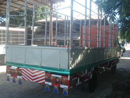 ขาย 6 ล้อ HINO FC กระบะคาร์โก้ ยาว 5.50 เมตร เครื่อง 120 แรงม้า