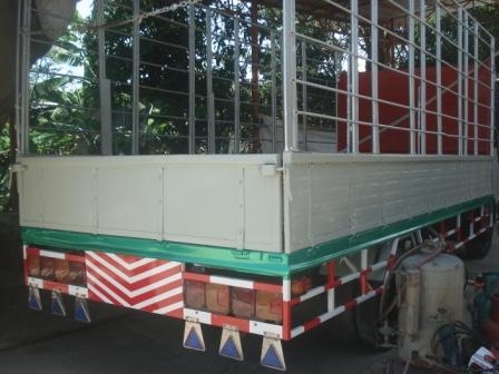 ขาย 6 ล้อ HINO FC กระบะคาร์โก้ ยาว 5.50 เมตร เครื่อง 120 แรงม้า